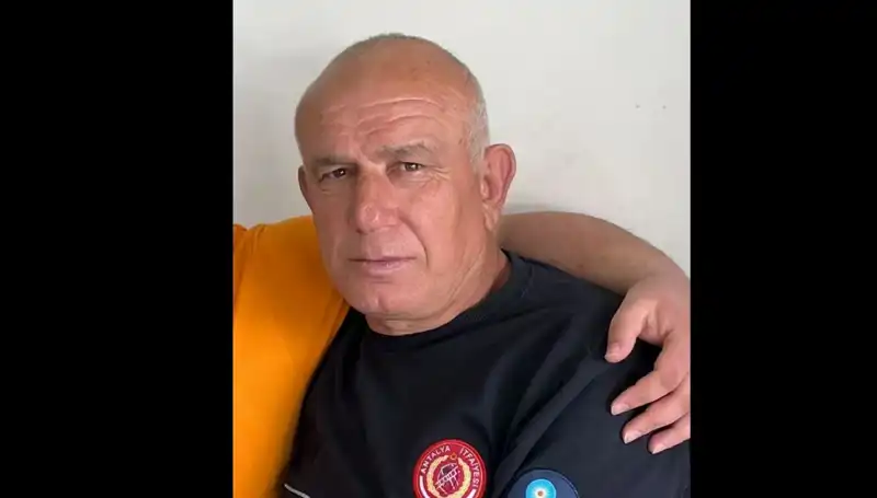 Gıda Zehirlenmesi: Topladığı Mantarları Yiyen İtfaiyeci Hayatını Kaybetti