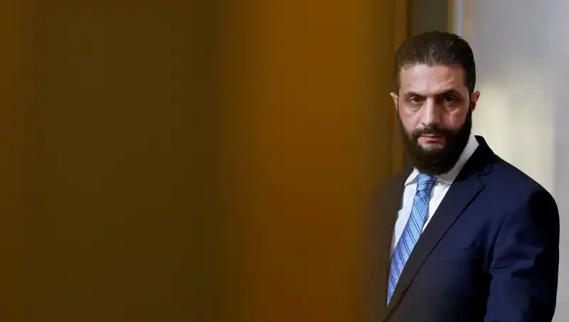 Suriye Lideri Şara, Azerbaycan'a Tarihi Ziyaret Gerçekleştirdi