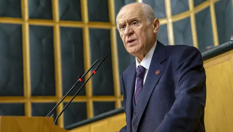 Bahçeli'den Sokak Çağrılarına Sert Tepki: Masum Değil, Tehlikeli!