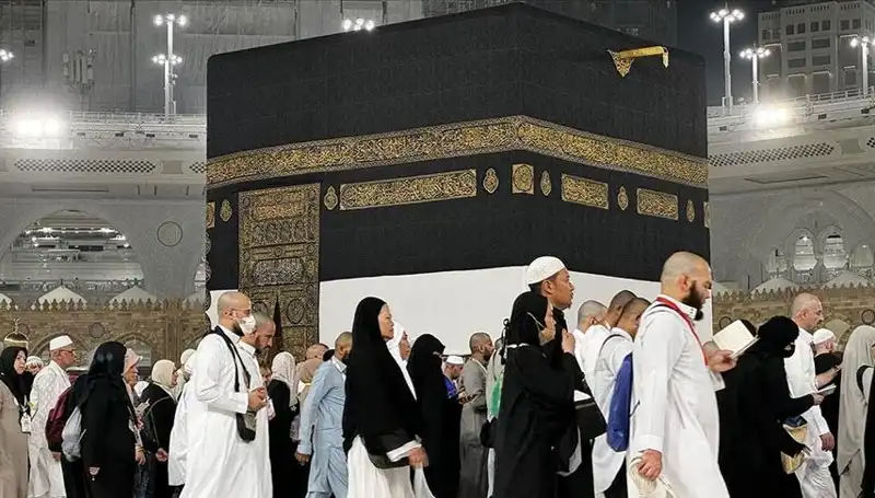 Suudi Arabistan'dan Kaçak Hac Önlemleri: Yılda Binlerce Kişiye Ceza