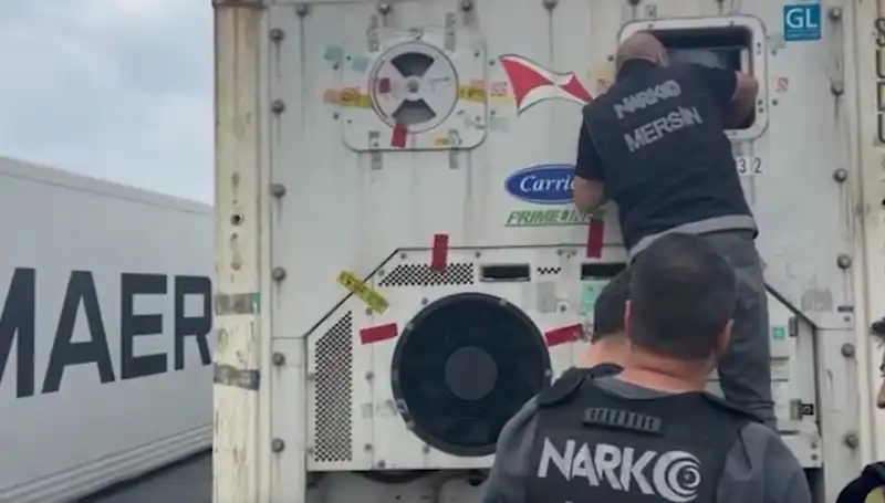 Mersin'de Uyuşturucu Operasyonu: Büyük Düşüş ve Yakalananlar