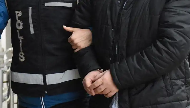 Sosyal Medyada Kadın Profil ile 500 Milyonluk Vurgun: 12 Şüpheli Tutuklandı