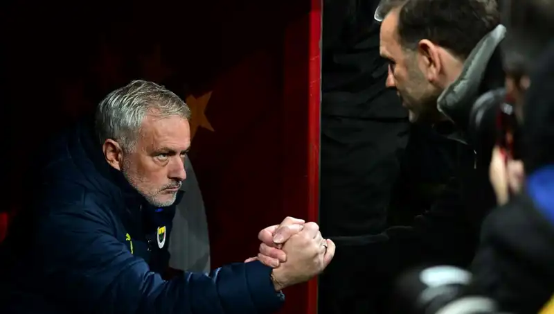 Derbi Günü: Mourinho ve Buruk’un Heyecan Dolu Üçüncü Rekabeti
