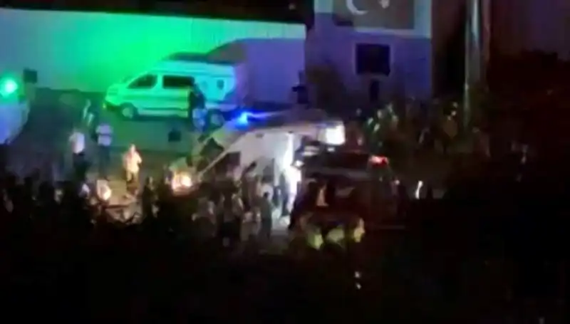 Genç Şoför Tırda İntihar Etti: Trafik Düzeninde Alarm Zilleri Çalıyor