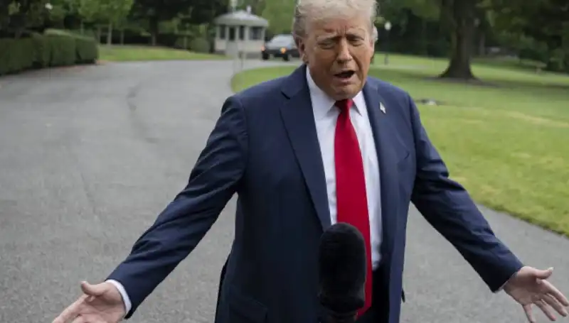 Trump'ın Çarpıcı Açıklaması: "Ülkelerin Bazen Savaşmaları Gerekiyor"