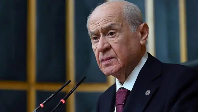 Bahçeli’den CHP’ye Sert Tepki: "Sırrı Bey'e Haksızlık Yapıldı!"