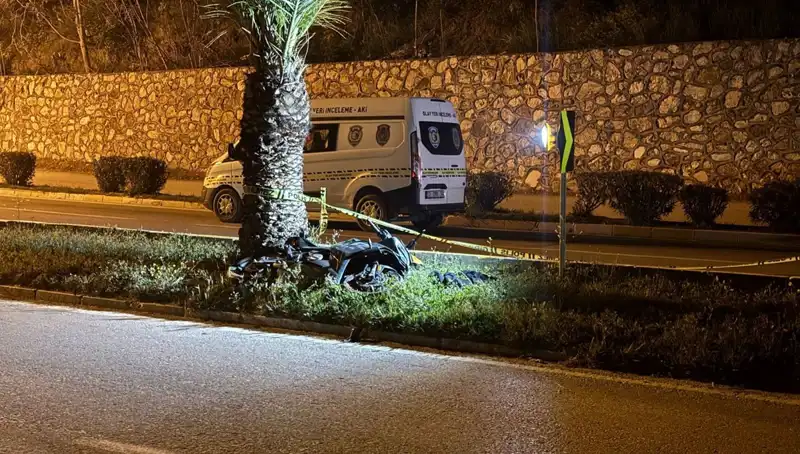 Motosiklet Kazasında Hayatını Kaybeden Tıp Fakültesi Öğrencisi Yürekleri Yaktı