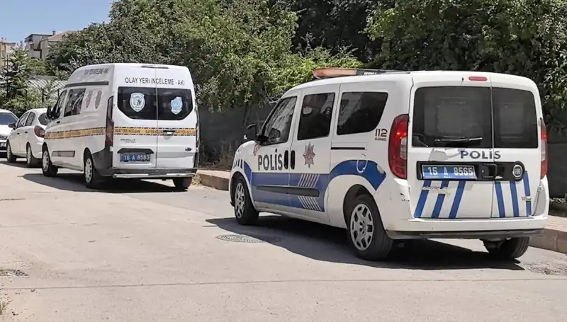 Bir Aylık Bebek İddialara Göre Kusmuğunda Boğuldu: Şüpheli Ölümün Perde Arkası