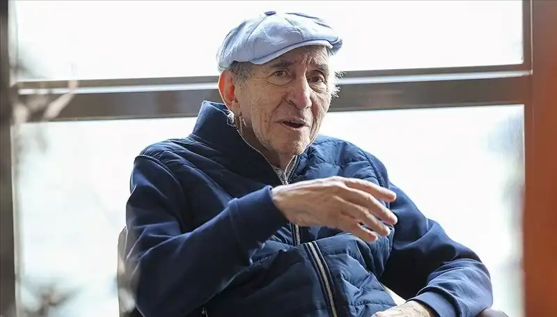 Altan Öymen’in Sağlık Durumu: Entübasyon ve Yoğun Bakım Süreci