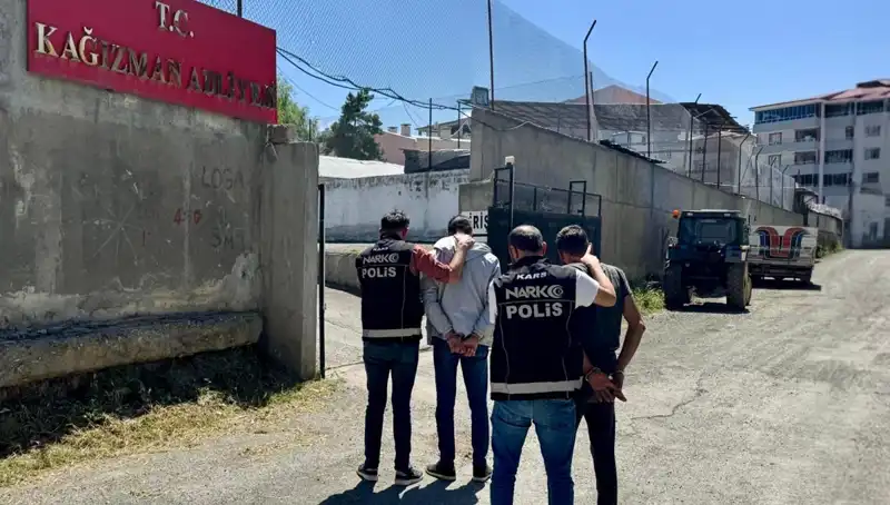 Kars’ta Uyuşturucu Operasyonunda İki Tutuklama: Ayrıntılar Burada!