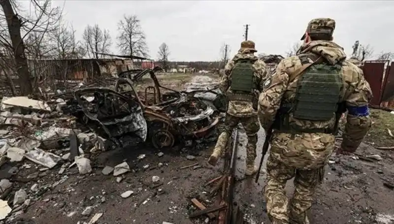 Rusya, Luhansk'ta Askeri Zaferini İlan Ediyor: Yeni Dönem Başlıyor!