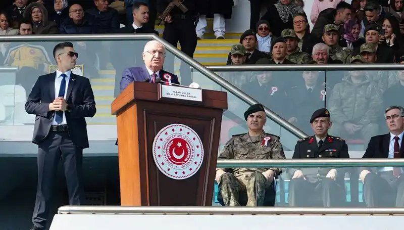 Yaşar Güler: PKK Terör Örgütü Silahlarını Derhal Teslim Etmeli