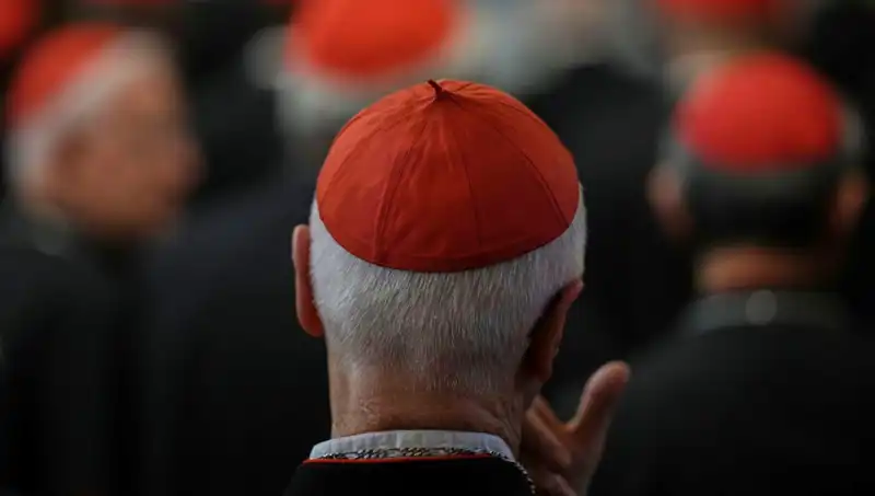 Yeni Papa Seçimi İçin Konklav Tarihi ve Süreç Detayları Açıklandı
