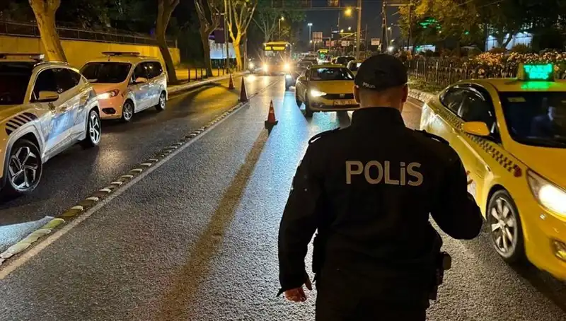 İstanbul'da Huzur Operasyonu: Bin 5 Kişi Gözaltında ve Detaylar Şok Edici