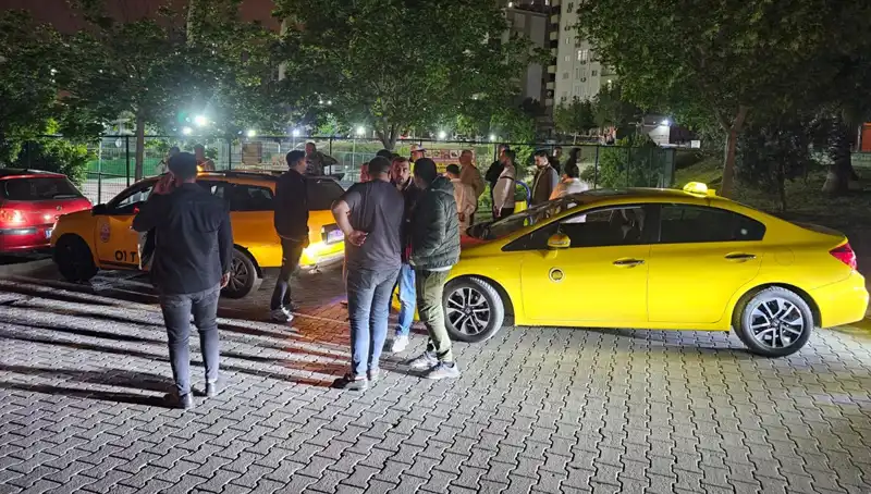 Adana'da Taksiciler Arasında Korsan Taksi Krizi: Olayın Ayrıntıları