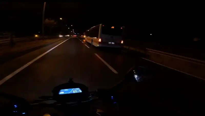 Otobüs Kazasında Yaralanan 41 Yaşındaki Vatandaş Hayat Mücadelesi Veriyor
