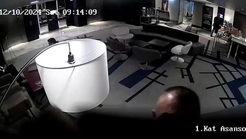 İBB Yolsuzluk Soruşturmasındaki Kamera Görüntüleri: Rutin Uygulama Olabilir Mi?