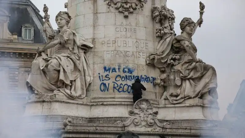 Paris Belediyesi’nden Grafiticilere Karşı Sıkı Önlemler