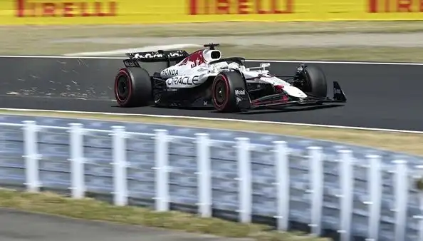 Max Verstappen, Japonya Prix'sinde Pole Pozisyonunu Kazandı: Formula 1 Heyecanı Tavan Y yaptı!