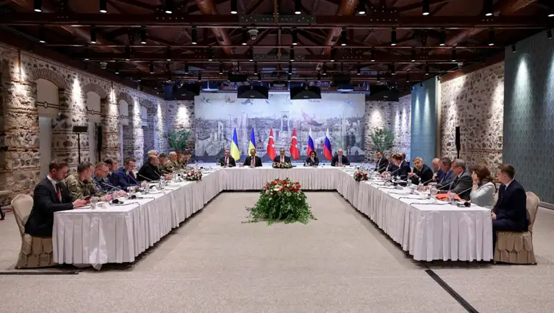 Tarihi Zirve: Putin'in Diplomatik Çizgisi Sarsılıyor mu?