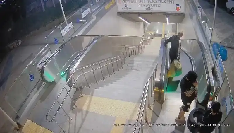 Metro İstasyonuna Çöp ve Lastik Atan Şüphelilere Baskın: Gözaltına Alındılar!