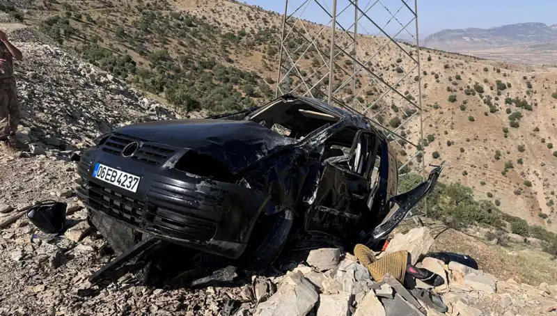 Şırnak'ta Trafik Kazası: Aynı Aileden 3 Kişi Hayatını Kaybetti