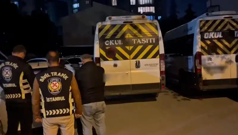 Görüntüler Tepki Çekmişti: İki Servis Sürücüsü Yakalandı, İşte O Anlar!