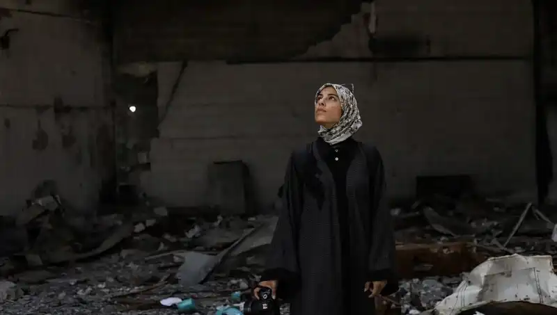 Gazze'de Hayatını Kaybeden Fotoğrafçı Fatma'nın Çarpıcı Tanıklığı