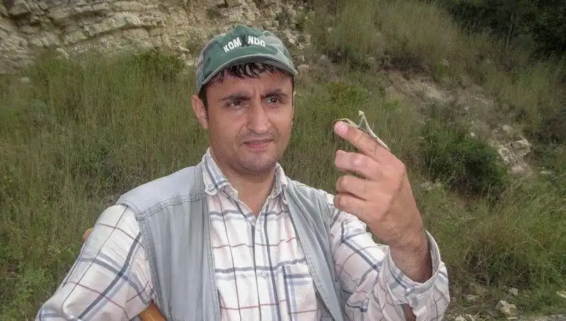 Yeni Keşfedilen Böcek Türüne Eşinin Adı Verildi, Eleştirilerle Yüzleşti