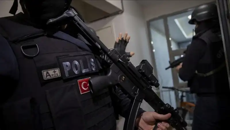 17 İlde DAEŞ Operasyonu: 89 Şüpheli Gözetim Altına Alındı