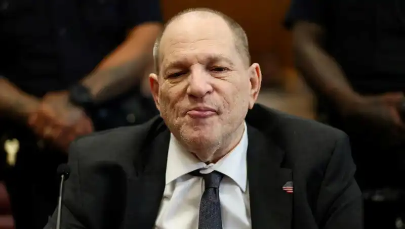 Hollywood'un Ünlü Yapımcısı Harvey Weinstein Yeniden Suçlu Bulundu!