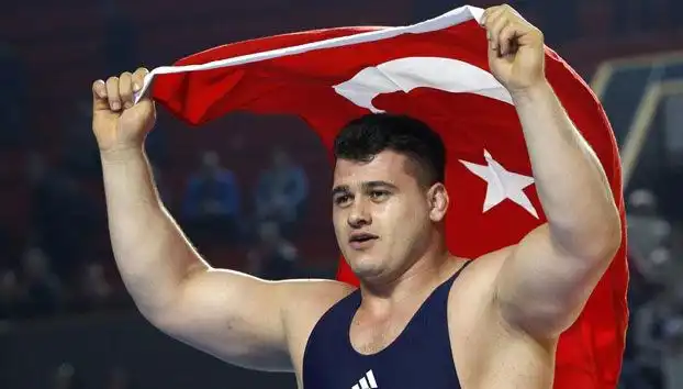 Milli Güreşçi Rıza Kayaalp'e 4 Yıl Men Cezası: Detaylar Ne?