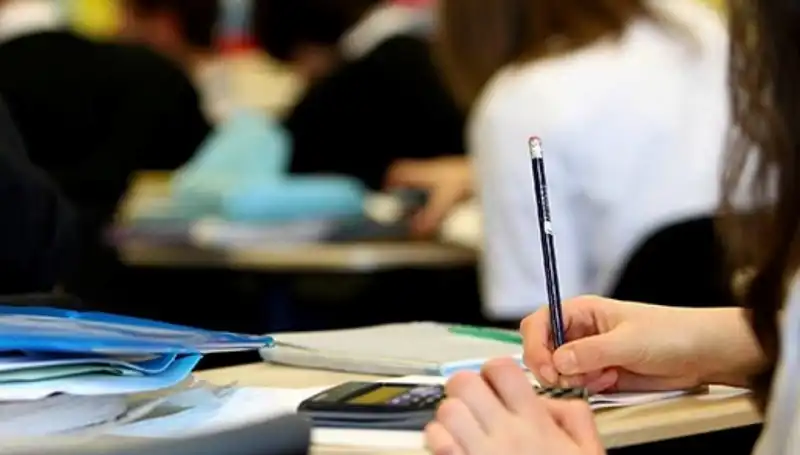 Üniversite Kontenjanlarındaki Düşüş: Nedenleri ve Gelecek Öngörüleri
