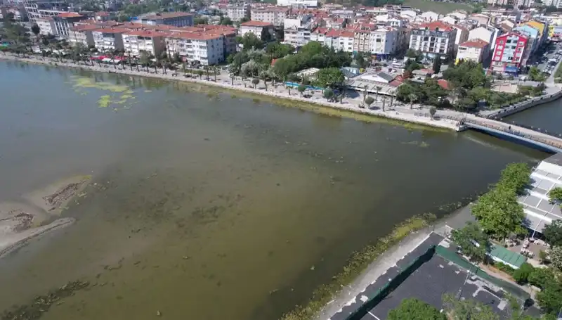 Marmara Denizi'nde Tehlike: Gizemli Görüntüler Bilim Dünyasını Alarm Durumuna Geçirdi