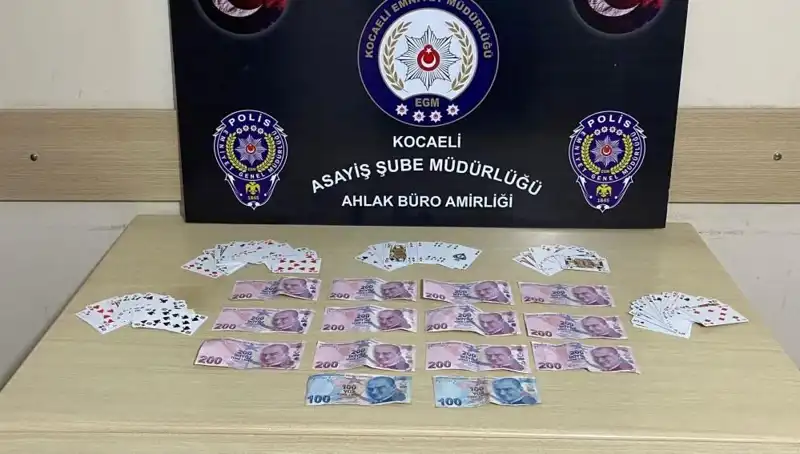 Kocaeli'de Gizli Kumar Operasyonu: Kahvehanelerde Yasa Dışı Oyunlar Tek Tek Çözüldü