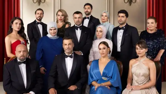 Kızılcık Şerbeti Yeni Sezonuyla Ekranlara Geri Dönüyor!