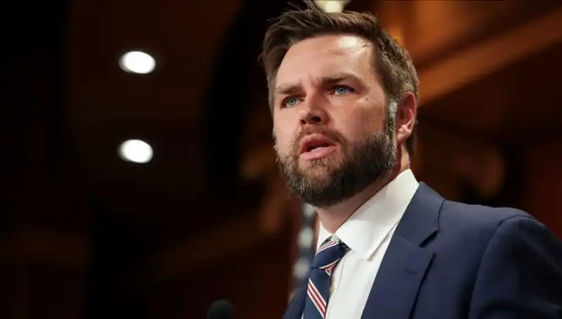JD Vance Kimdir? Zelenski ile Görüşmesi İle Gündeme Gelen İsim