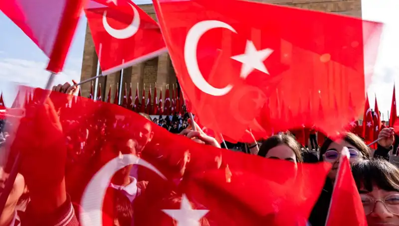 23 Nisan Coşkusu Tüm Yurtta Kutlandı: Renkli Görüntüler Göz Kamaştırdı