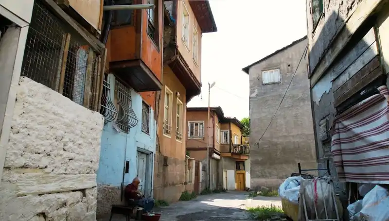 Ankara'nın Yahudi Mahallesi: Tarihin İzlerini Taşıyan Hoşgörü Simgesi