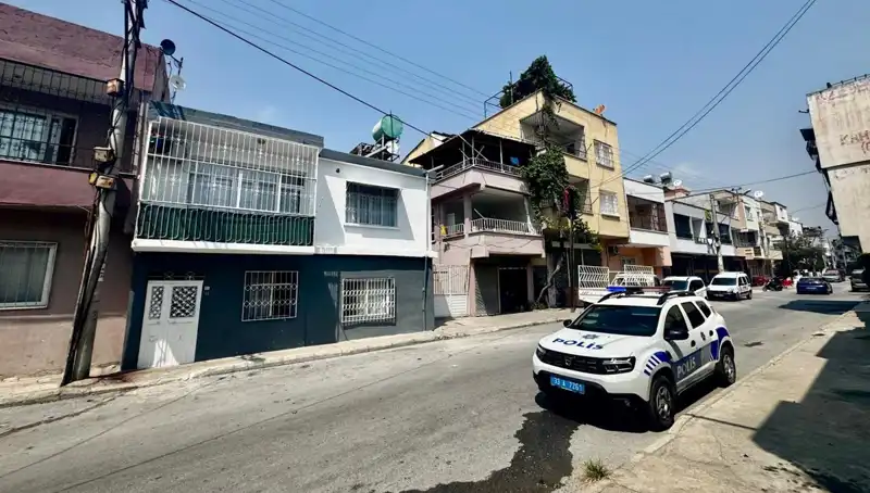 Silah Sesleri Gözleri Korkuyla Doldurdu: Anne Kız Cinayeti!