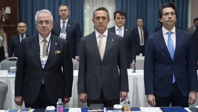 Fenerbahçe'nin İmza Sayıları Açıklandı: Taraftarın Desteği Büyüyor!