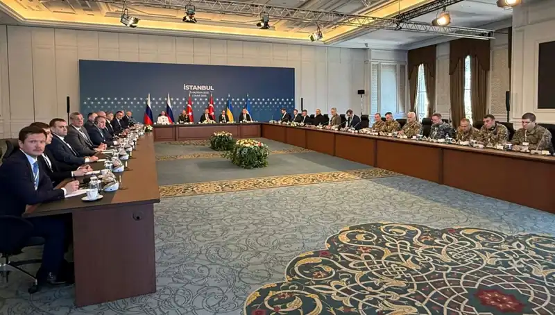 İstanbul'da 2. Barış Zirvesi: Putin ve Trump'ın Oyunları Neleri İfade Ediyor?