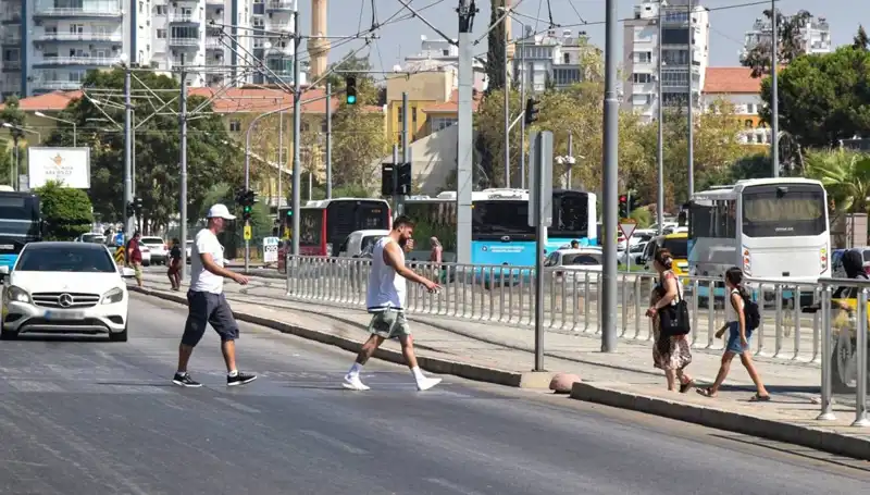 Trafikte Ölümcül Bilinçsizlik: Sürücüler İkinci Sıraya Yerleşti!